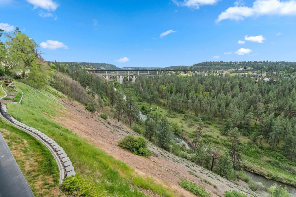 164 S Coeur d'Alene St, Spokane, WA 99201