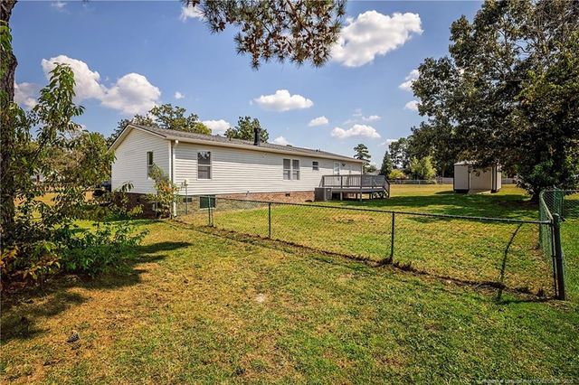 1504 Clan Campbell Drive, Raeford, NC 28376