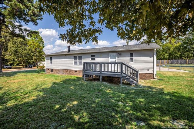 1504 Clan Campbell Drive, Raeford, NC 28376