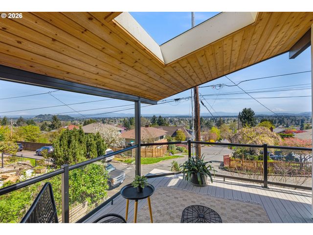 1263 Se 71ST Ave, Portland, OR 97215