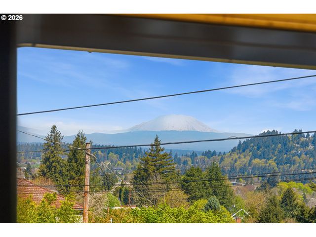 1263 Se 71ST Ave, Portland, OR 97215