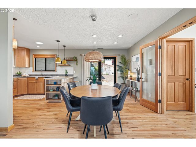 1263 Se 71ST Ave, Portland, OR 97215