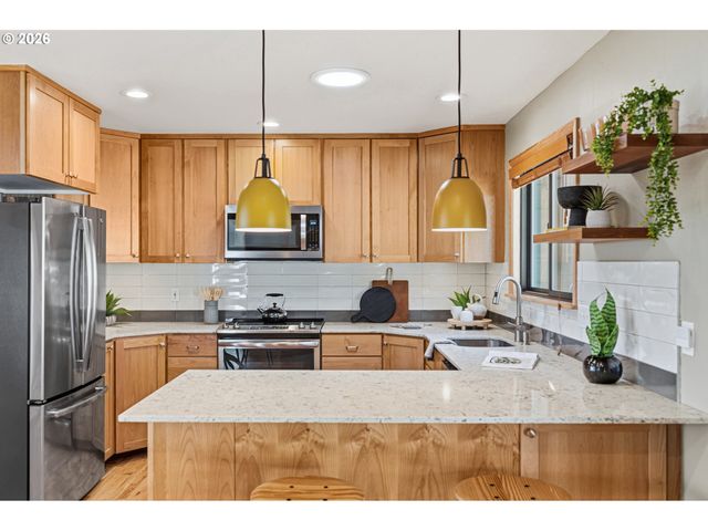 1263 Se 71ST Ave, Portland, OR 97215