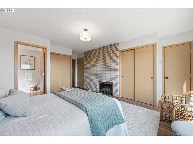 1263 Se 71ST Ave, Portland, OR 97215