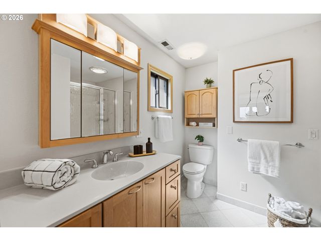 1263 Se 71ST Ave, Portland, OR 97215