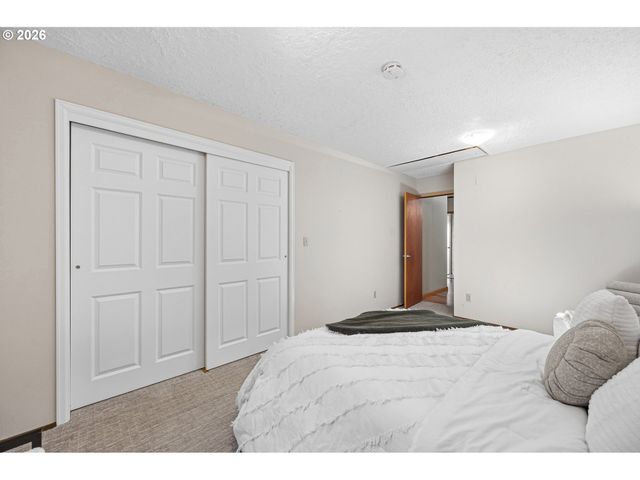 1263 Se 71ST Ave, Portland, OR 97215