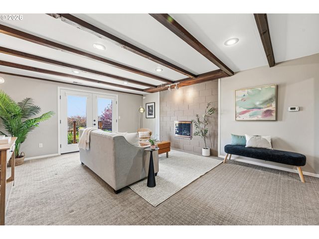 1263 Se 71ST Ave, Portland, OR 97215