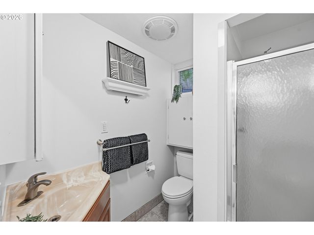 1263 Se 71ST Ave, Portland, OR 97215