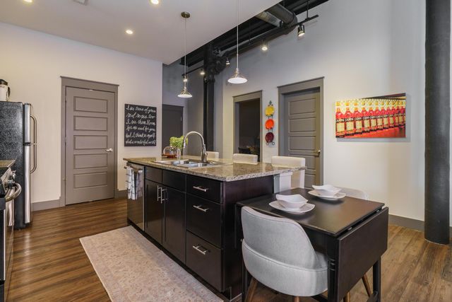 570 S Front Street, 104, Columbus, OH 43215