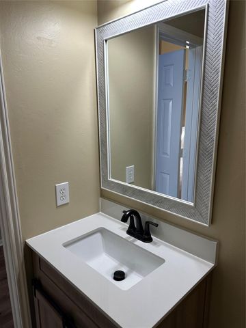 3911 Lady Atwell Court, Missouri City, TX 77459