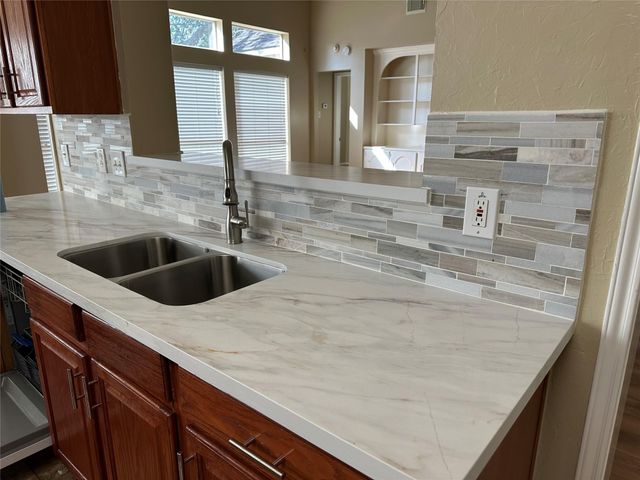 3911 Lady Atwell Court, Missouri City, TX 77459