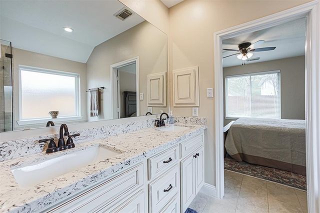3034 Glenthorpe Lane, Katy, TX 77494
