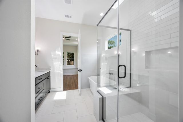 3711 Metropolitan Avenue, Dallas, TX 75210