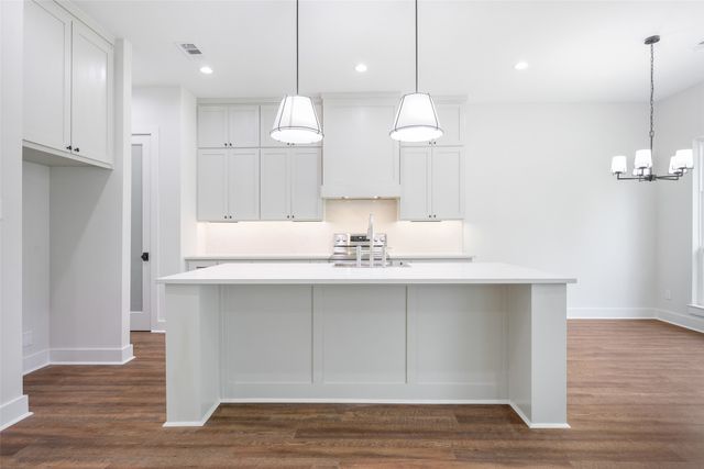 3711 Metropolitan Avenue, Dallas, TX 75210