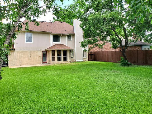 3751 Pine Cone Trail, Pasadena, TX 77505