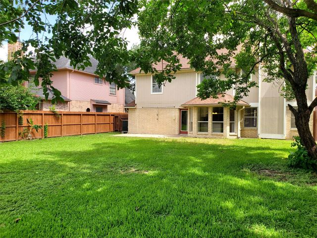 3751 Pine Cone Trail, Pasadena, TX 77505