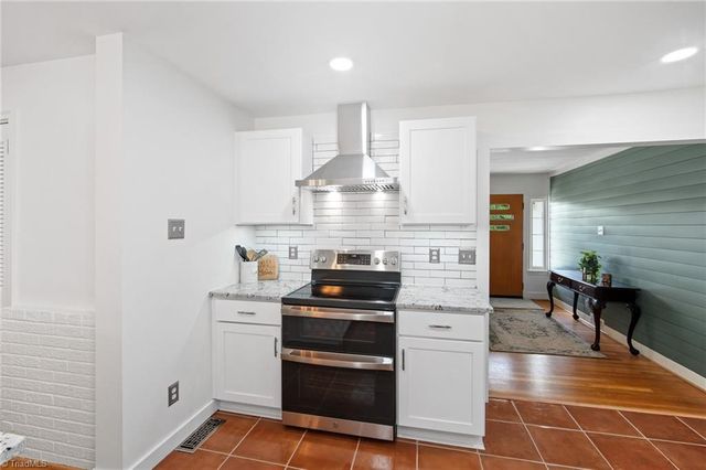 344 Sunset Road, Clemmons, NC 27012