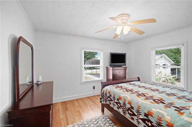 344 Sunset Road, Clemmons, NC 27012