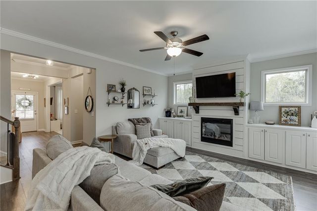 5474 Railway Lane, Flowery Branch, GA 30542