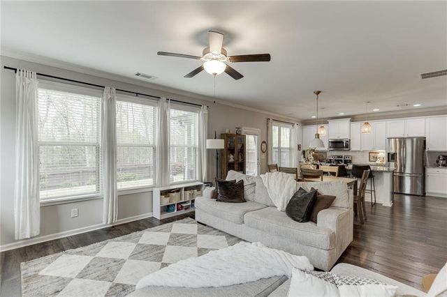 5474 Railway Lane, Flowery Branch, GA 30542