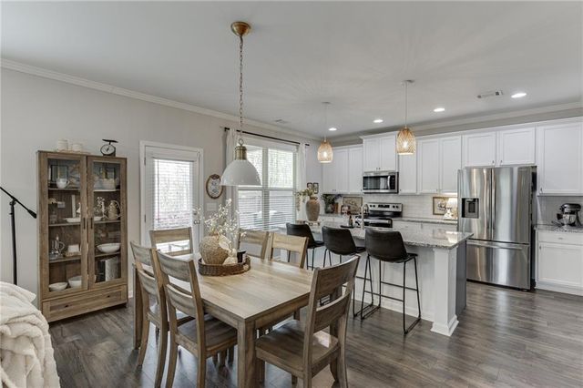 5474 Railway Lane, Flowery Branch, GA 30542