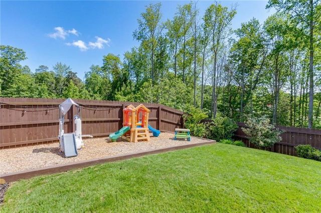 5474 Railway Lane, Flowery Branch, GA 30542