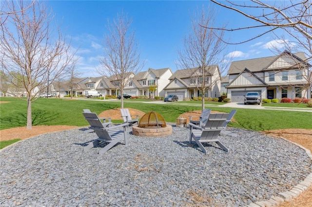 5474 Railway Lane, Flowery Branch, GA 30542