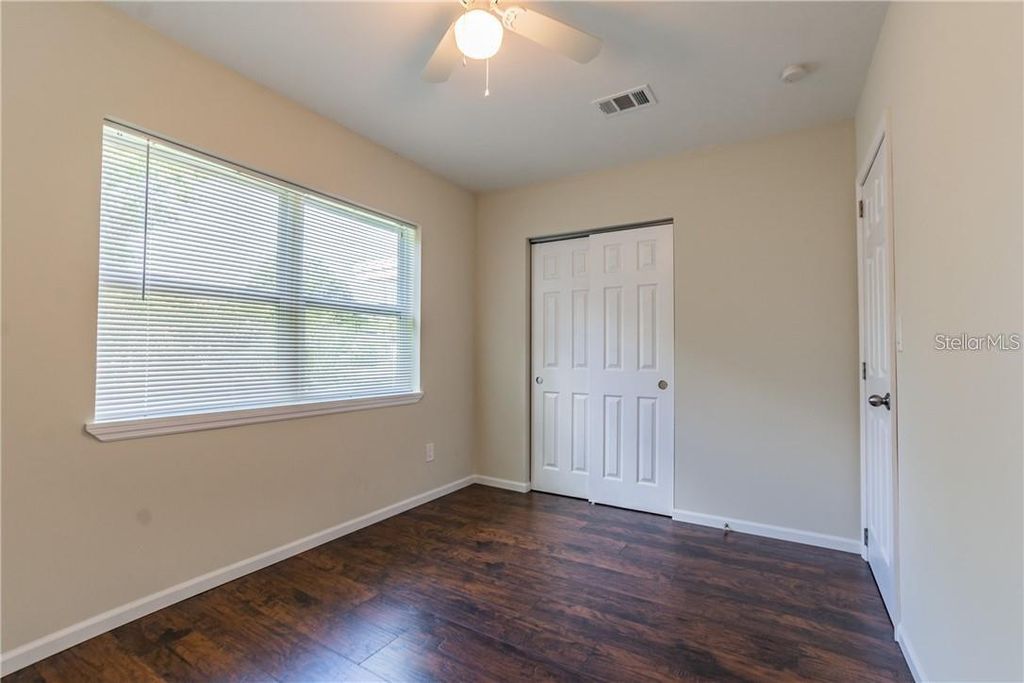 Image 17 of property listing at 5418 11TH AVENUE S, Gulfport, FL 33707