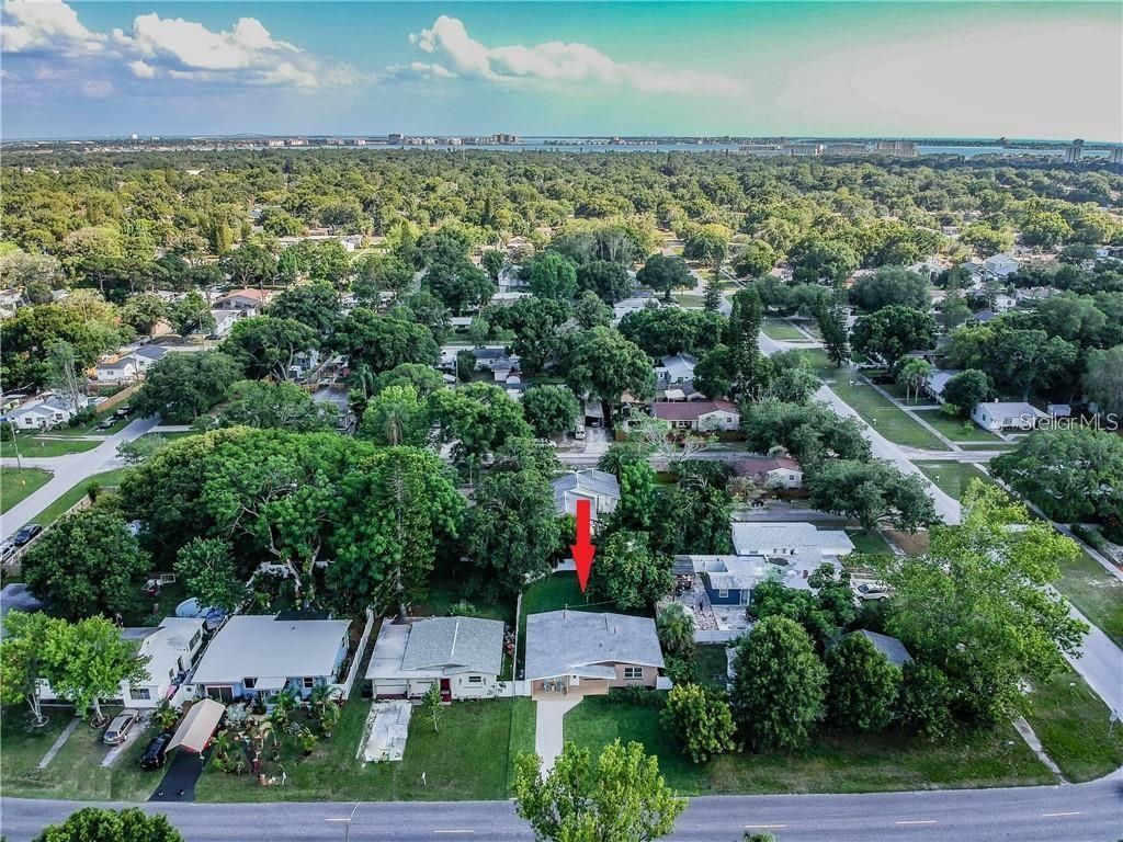 Image 26 of property listing at 5418 11TH AVENUE S, Gulfport, FL 33707