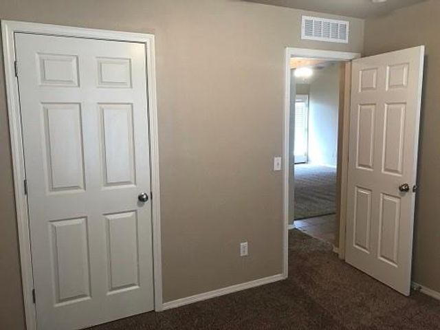 9500 SW 25th Street, Oklahoma City, OK 73128