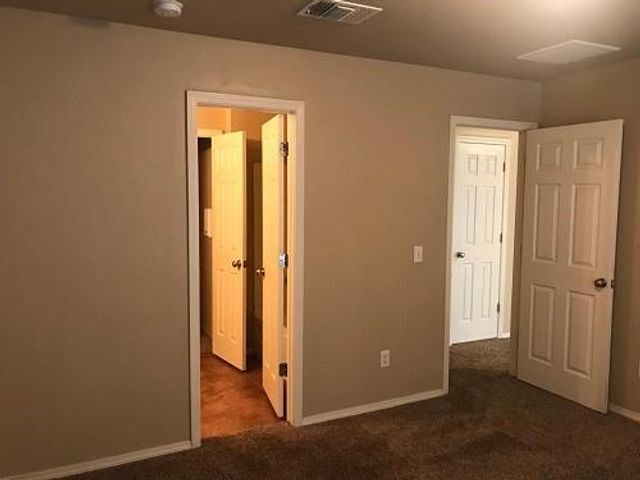 9500 SW 25th Street, Oklahoma City, OK 73128