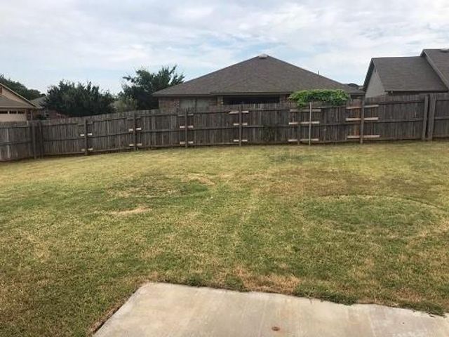 9500 SW 25th Street, Oklahoma City, OK 73128