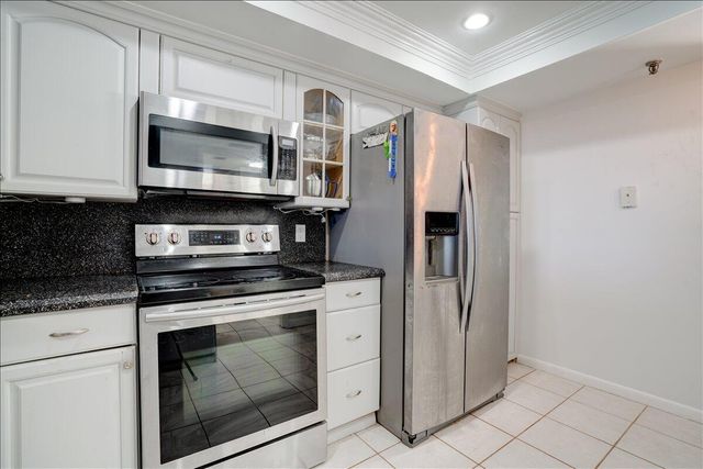 7030 Half Moon Circle 515, Hypoluxo, FL 33462