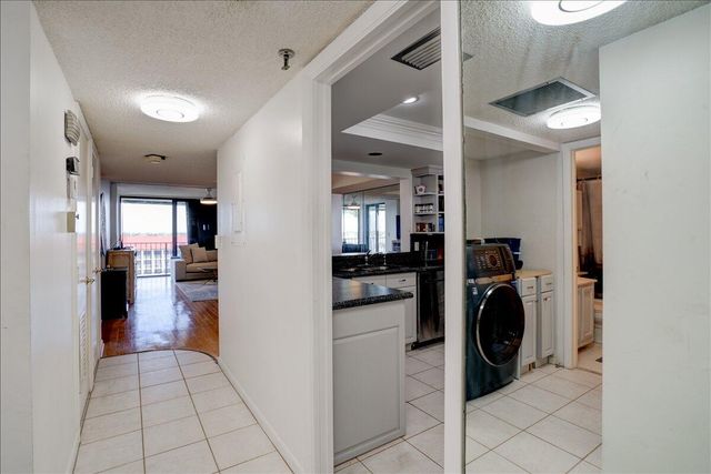 7030 Half Moon Circle 515, Hypoluxo, FL 33462