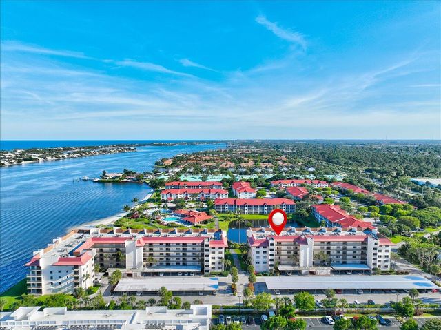 7030 Half Moon Circle 515, Hypoluxo, FL 33462