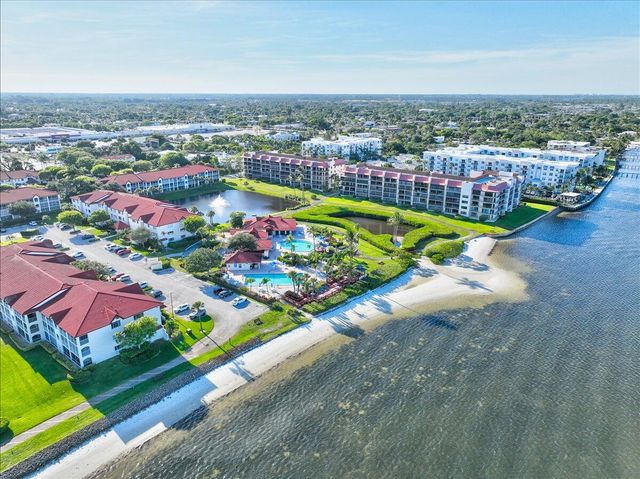 7030 Half Moon Circle 515, Hypoluxo, FL 33462
