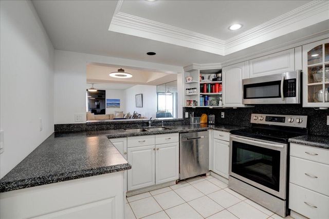 7030 Half Moon Circle 515, Hypoluxo, FL 33462