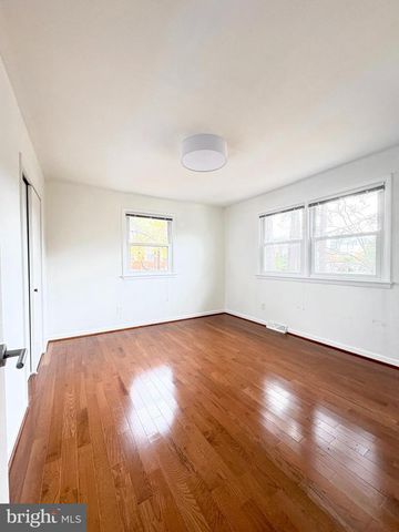 8900 WILSON AVE, Manassas, VA 20110