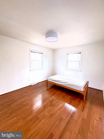 8900 WILSON AVE, Manassas, VA 20110