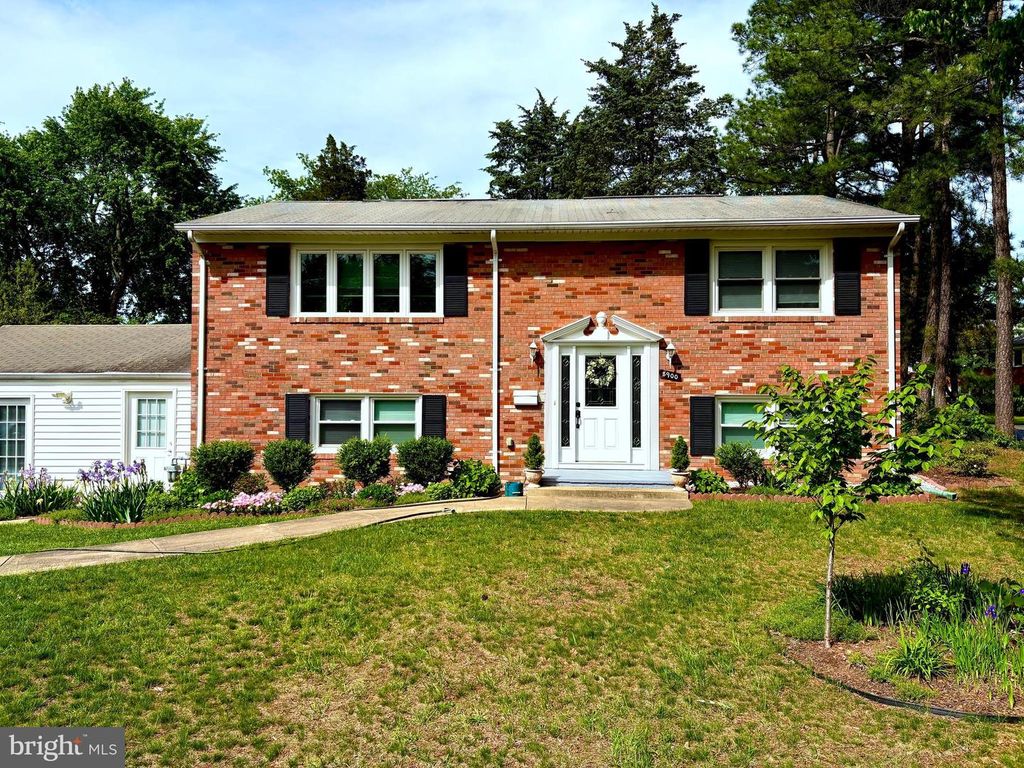8900 WILSON AVE, Manassas, VA 20110