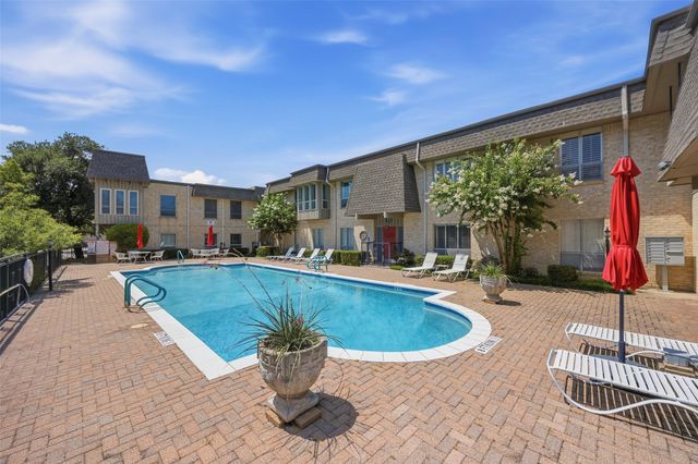 4320 Bellaire Drive S 225W, Fort Worth, TX 76109