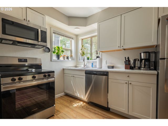 3068 PRINGLE Rd Ne, Salem, OR 97302