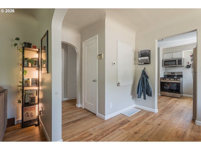 3068 PRINGLE Rd Ne, Salem, OR 97302