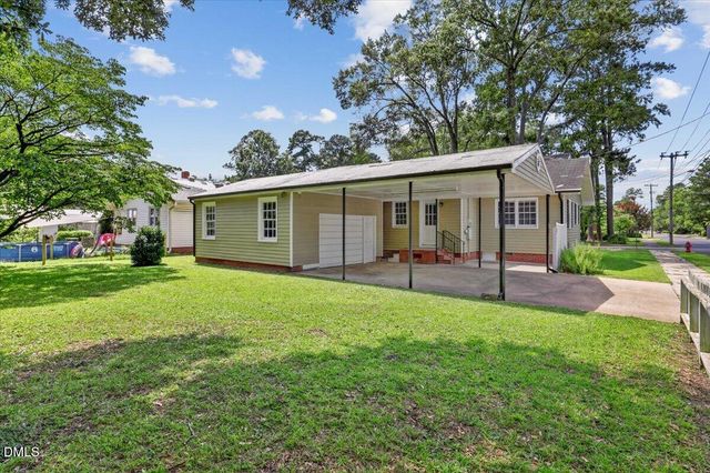 1001 S 2nd Street, Smithfield, NC 27577