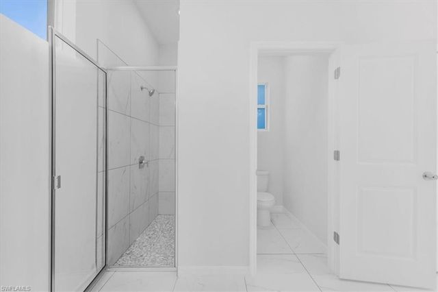 510 Kingsbury LN, Lehigh Acres, FL 33974