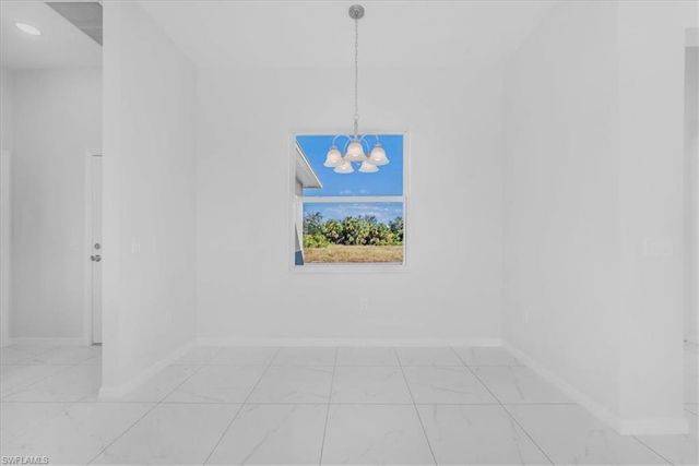 510 Kingsbury LN, Lehigh Acres, FL 33974