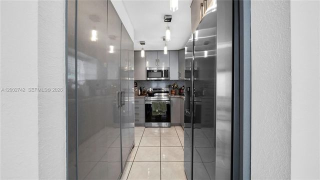 13918 SW 161st Ter, Miami, FL 33177