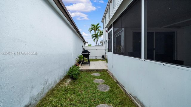 13918 SW 161st Ter, Miami, FL 33177