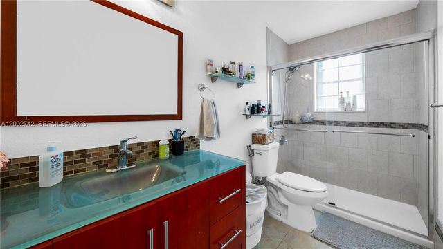 13918 SW 161st Ter, Miami, FL 33177