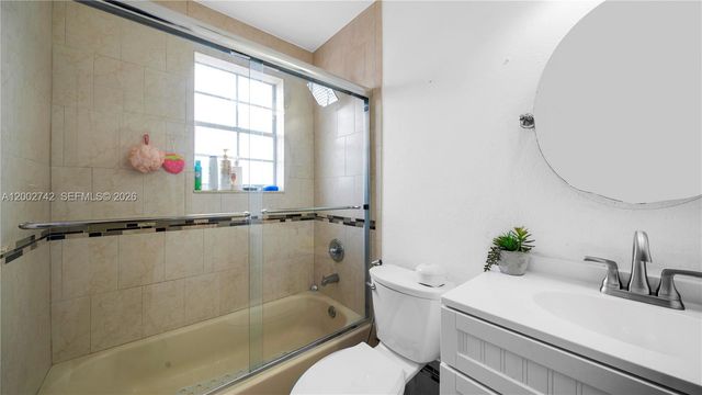 13918 SW 161st Ter, Miami, FL 33177